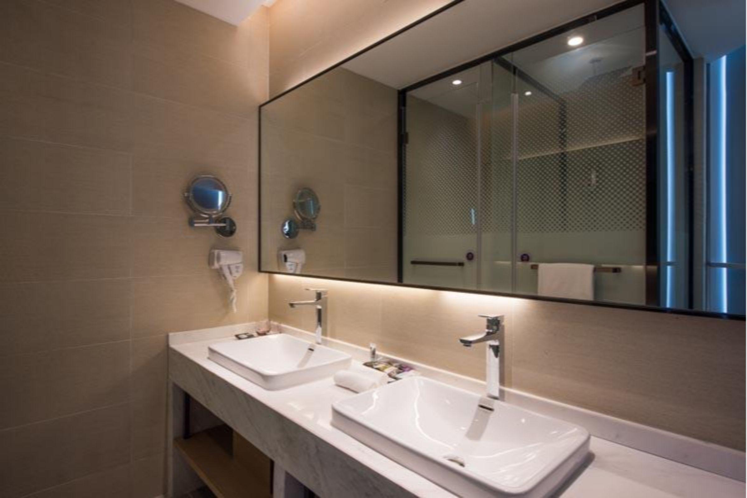 Mercure Shanghai Hongqiao Railway Station Exterior foto